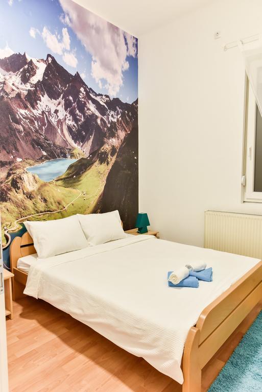 Get Inn Skopje Hostel Εξωτερικό φωτογραφία