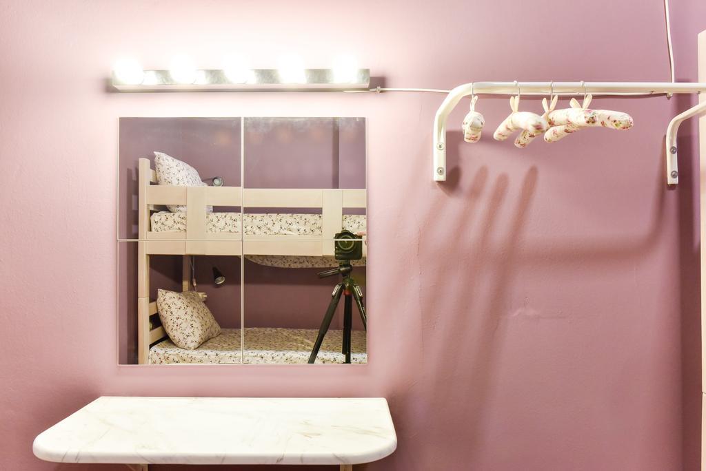 Get Inn Skopje Hostel Εξωτερικό φωτογραφία