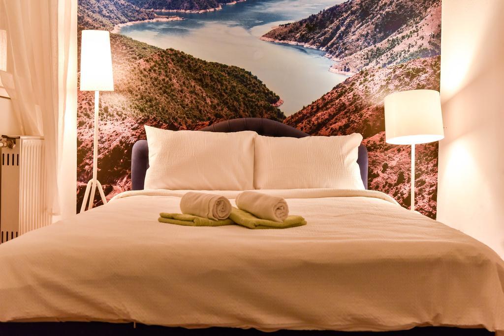 Get Inn Skopje Hostel Εξωτερικό φωτογραφία