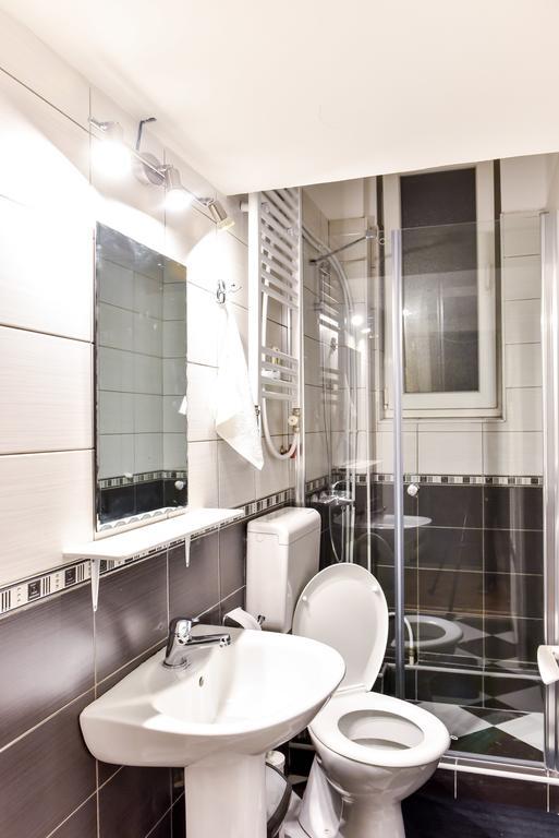 Get Inn Skopje Hostel Εξωτερικό φωτογραφία
