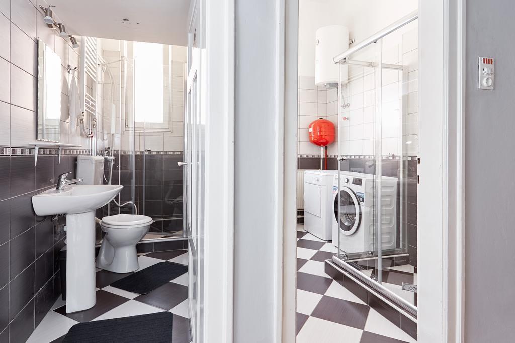 Get Inn Skopje Hostel Εξωτερικό φωτογραφία