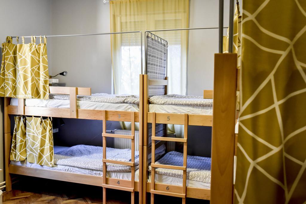 Get Inn Skopje Hostel Εξωτερικό φωτογραφία