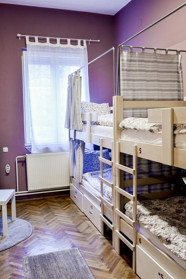 Get Inn Skopje Hostel Εξωτερικό φωτογραφία
